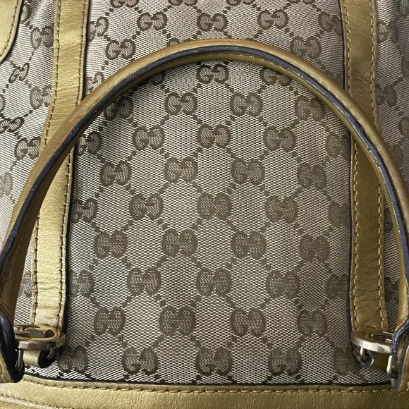 EUC Vintage GUCCI BAG - Picture 16 of 17